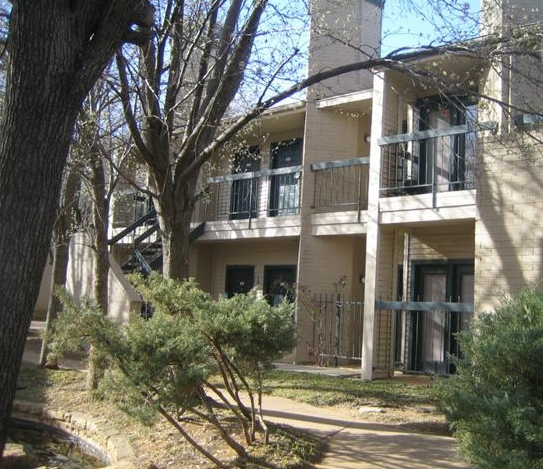 THE ENCLAVE AT ARLINGTON BALCONY VIEW